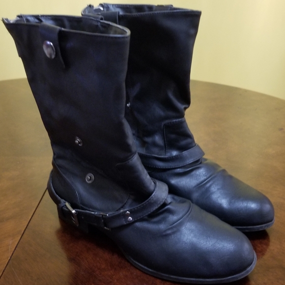 Wet Seal black combat boot w back zipper, adjust snap height& plaid gray & black - Picture 2 of 8